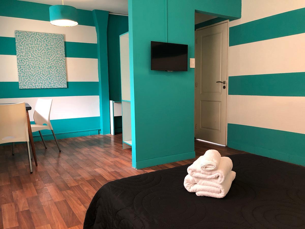 Defensa 821 Bed And Breakfast Buenos Aires Exterior foto